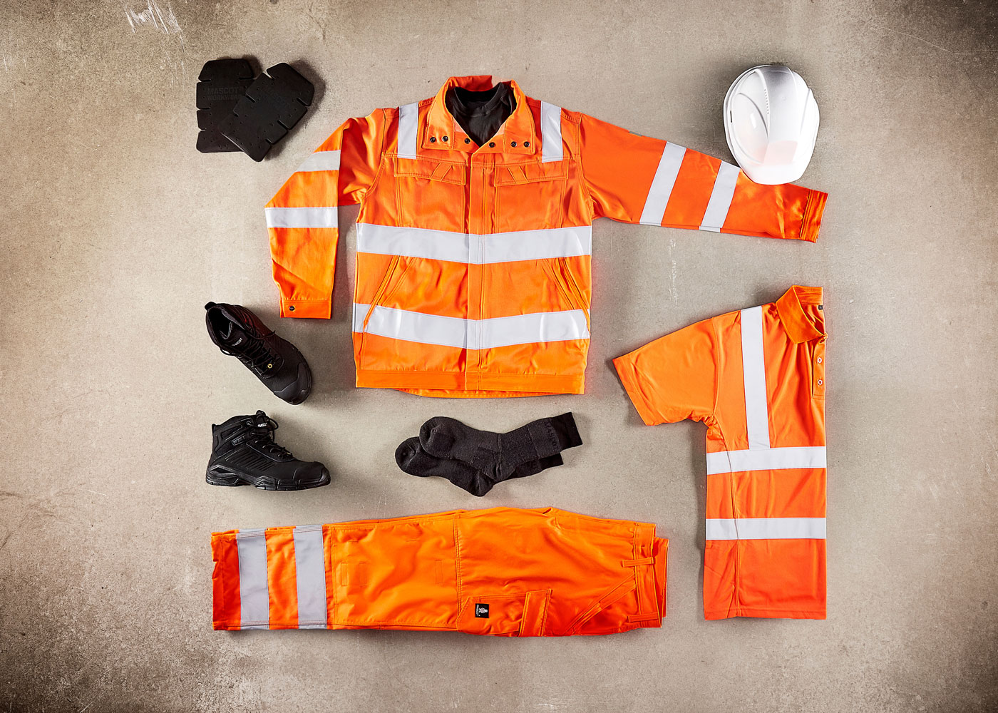 Kurtka i spodnie robocze firmy Mascot